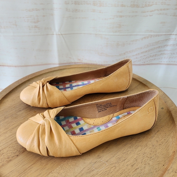 Born Lilly Yellow Flats Size 7 - Picture 10 of 10